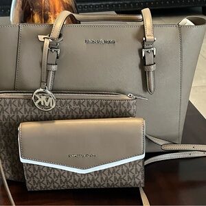 Authentic Michael Kors Taupe and Brown Tote Set